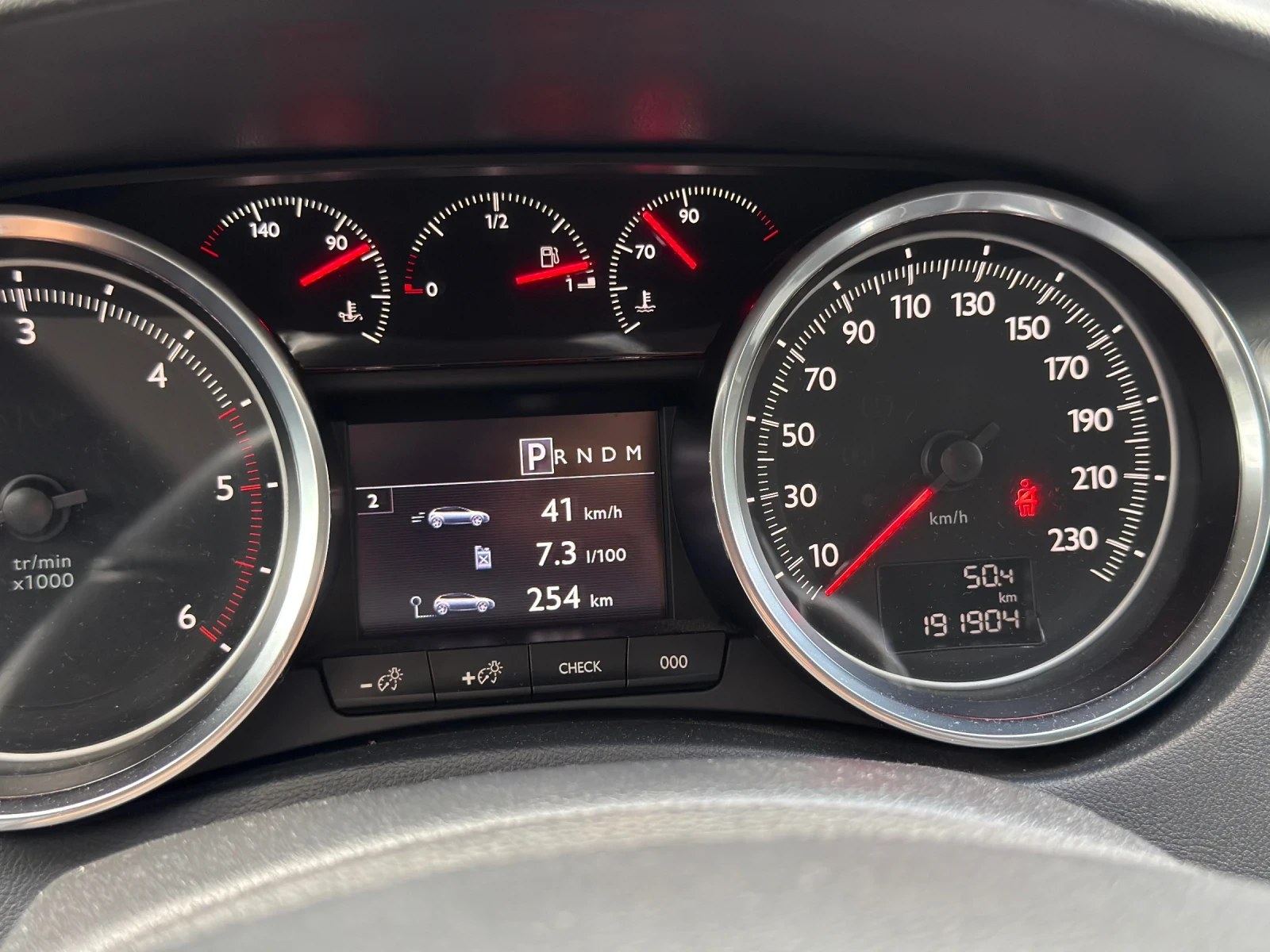Peugeot 508 2.2HDI GT Full, снимка 12 - Автомобили и джипове - 56086444