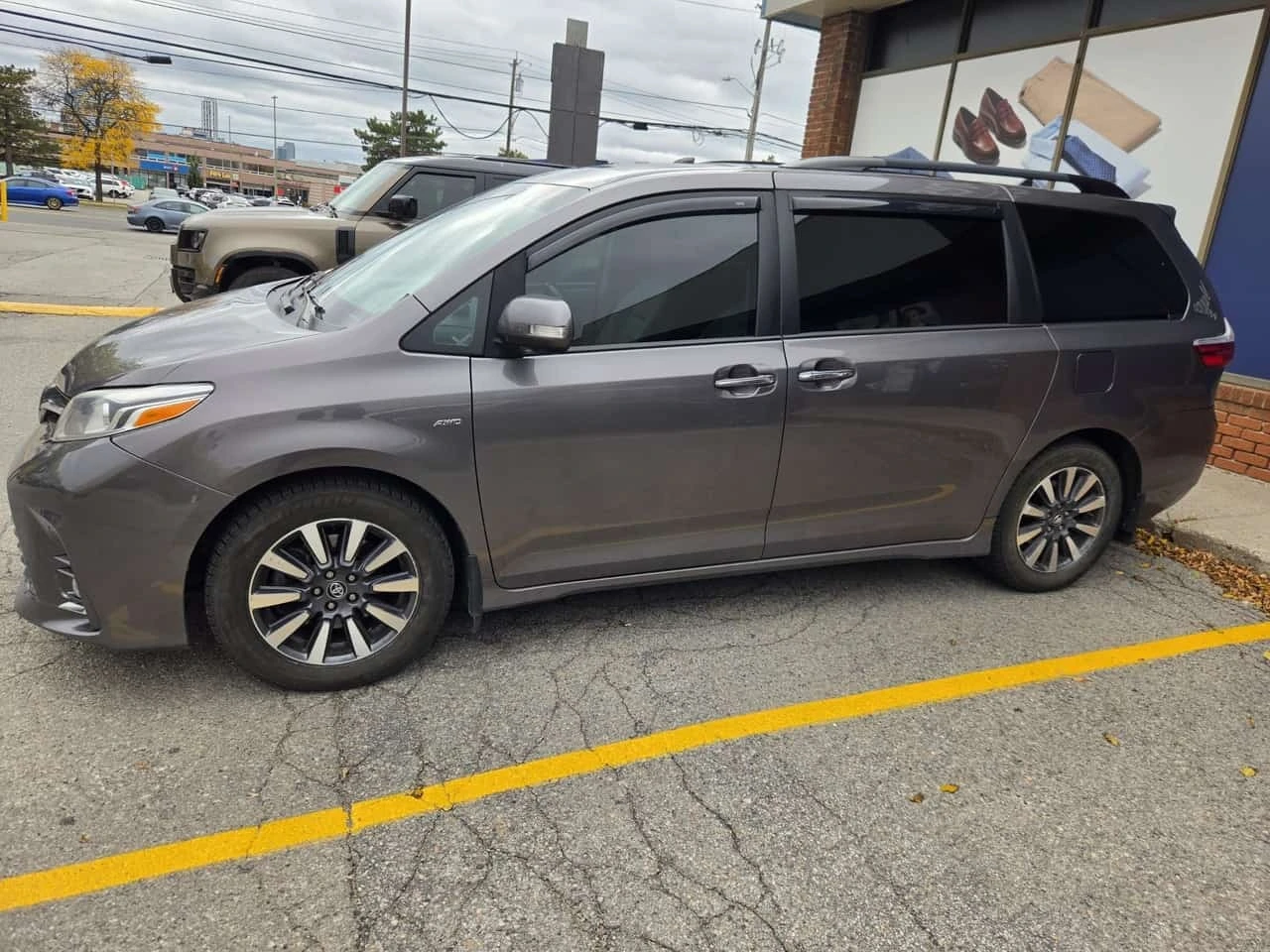 Toyota Sienna * XLE * ���������� ��� ������������ ������*  | Mobile.bg � ����������� 2