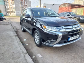 Mitsubishi Outlander 3.0 V6 224kc.4X4 + АГУ, снимка 3