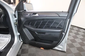 Mercedes-Benz GLE 63 S AMG DISTRONIK* CARBON* ОБДУХ* HARMAN* KEYLESS* LANE AS - 53000 лв. - 69717836 11