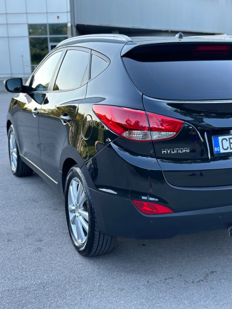 Hyundai IX35 4х4, снимка 10 - Автомобили и джипове - 47370247