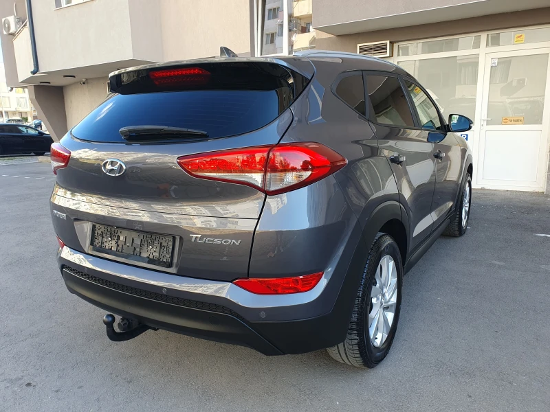 Hyundai Tucson 1.7 CRDi АВТОМАТИК КАМЕРА NAVI КОЖА LED, снимка 3 - Автомобили и джипове - 51546843