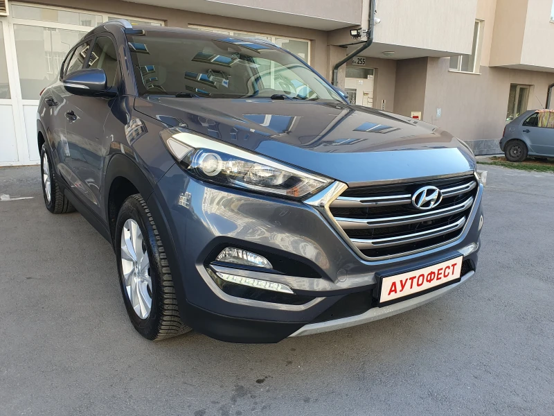Hyundai Tucson 1.7 CRDi АВТОМАТИК КАМЕРА NAVI КОЖА LED, снимка 4 - Автомобили и джипове - 51546843