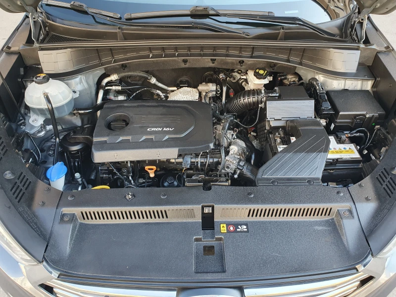 Hyundai Tucson 1.7 CRDi АВТОМАТИК КАМЕРА NAVI КОЖА LED, снимка 17 - Автомобили и джипове - 51546843