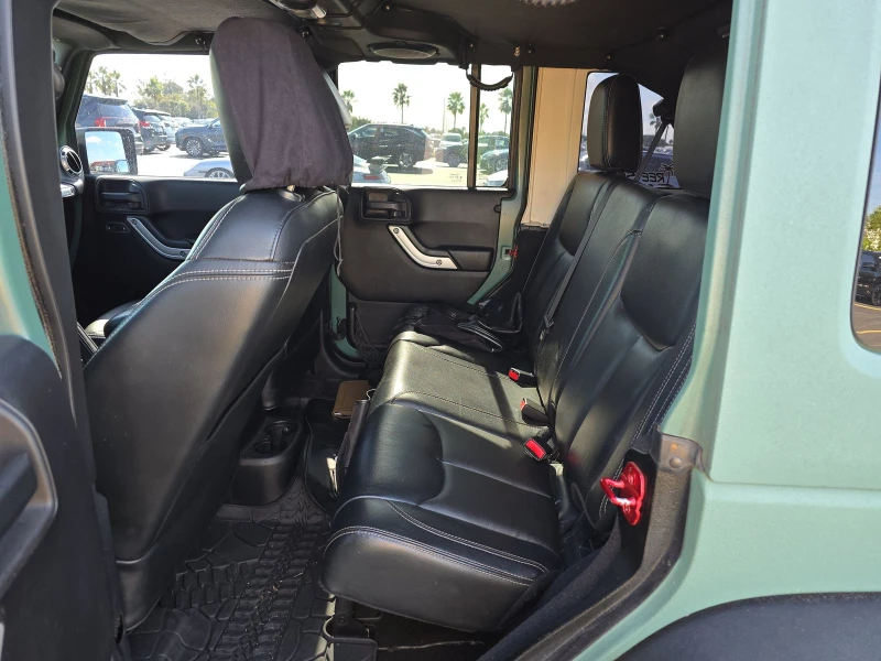 Jeep Wrangler Unlimited Rubicon X, снимка 12 - Автомобили и джипове - 52694533