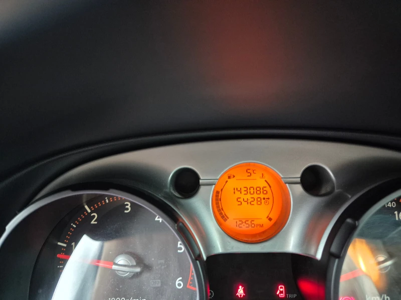 Nissan Qashqai, снимка 4 - Автомобили и джипове - 52865023