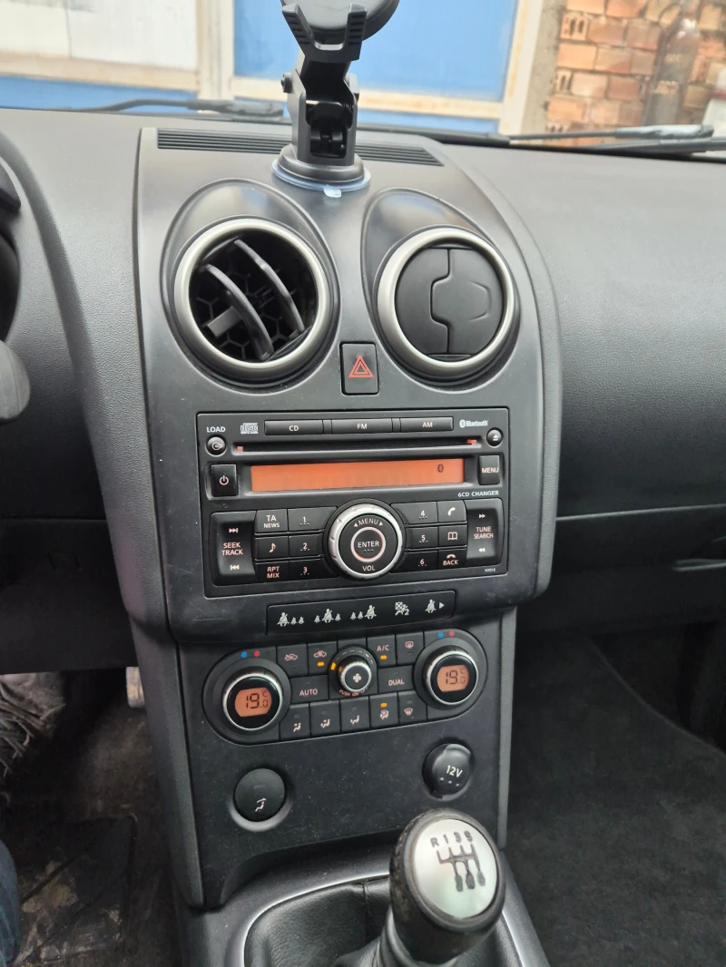 Nissan Qashqai, снимка 6 - Автомобили и джипове - 52865023