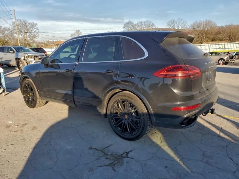 Porsche Cayenne TURBO* CARFAX* АВТОЛИЗИНГ, снимка 2 - Автомобили и джипове - 53166202
