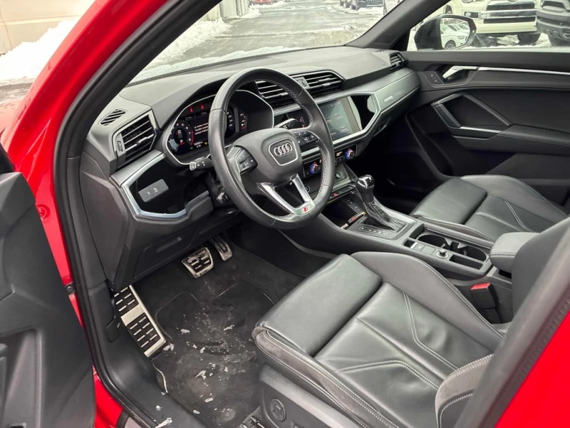 Audi Q3 Progressiv| DISTRONIC| ПОДГРЕВИ| ДИГИТАЛНО ТАБЛО, снимка 7 - Автомобили и джипове - 53460541