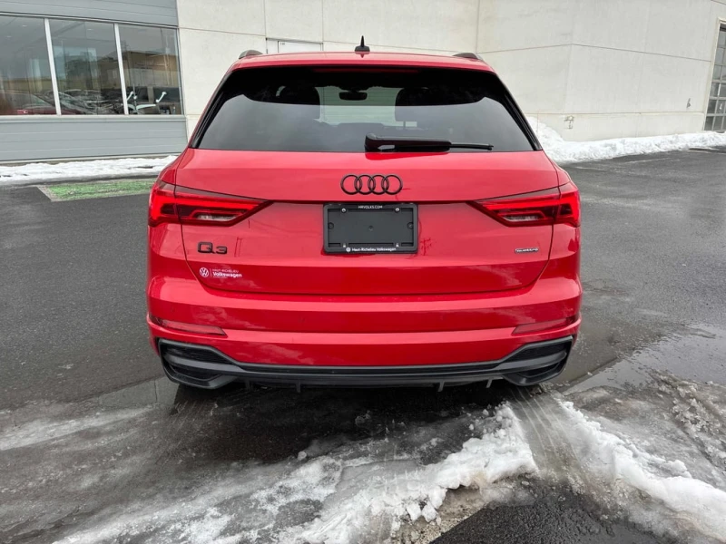 Audi Q3 Progressiv| DISTRONIC| ПОДГРЕВИ| ДИГИТАЛНО ТАБЛО, снимка 5 - Автомобили и джипове - 53460541