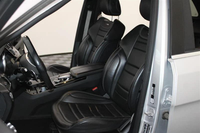 Mercedes-Benz GLE 63 S AMG DISTRONIK* CARBON* ОБДУХ* HARMAN* KEYLESS* LANE AS - изображение 9