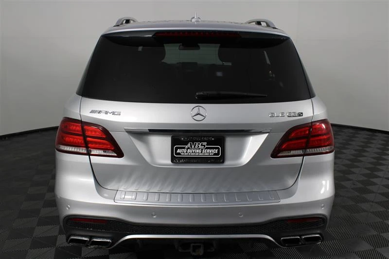 Mercedes-Benz GLE 63 S AMG DISTRONIK* CARBON* ОБДУХ* HARMAN* KEYLESS* LANE AS - изображение 3
