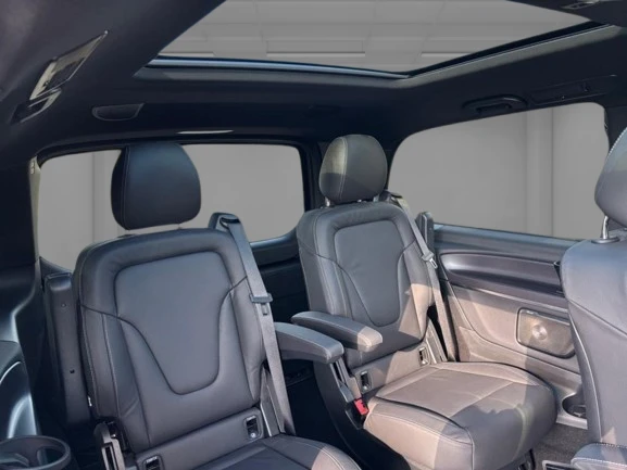 Mercedes-Benz EQV 300 Long = Avantgarde = Гаранция, снимка 12 - Автомобили и джипове - 53093492