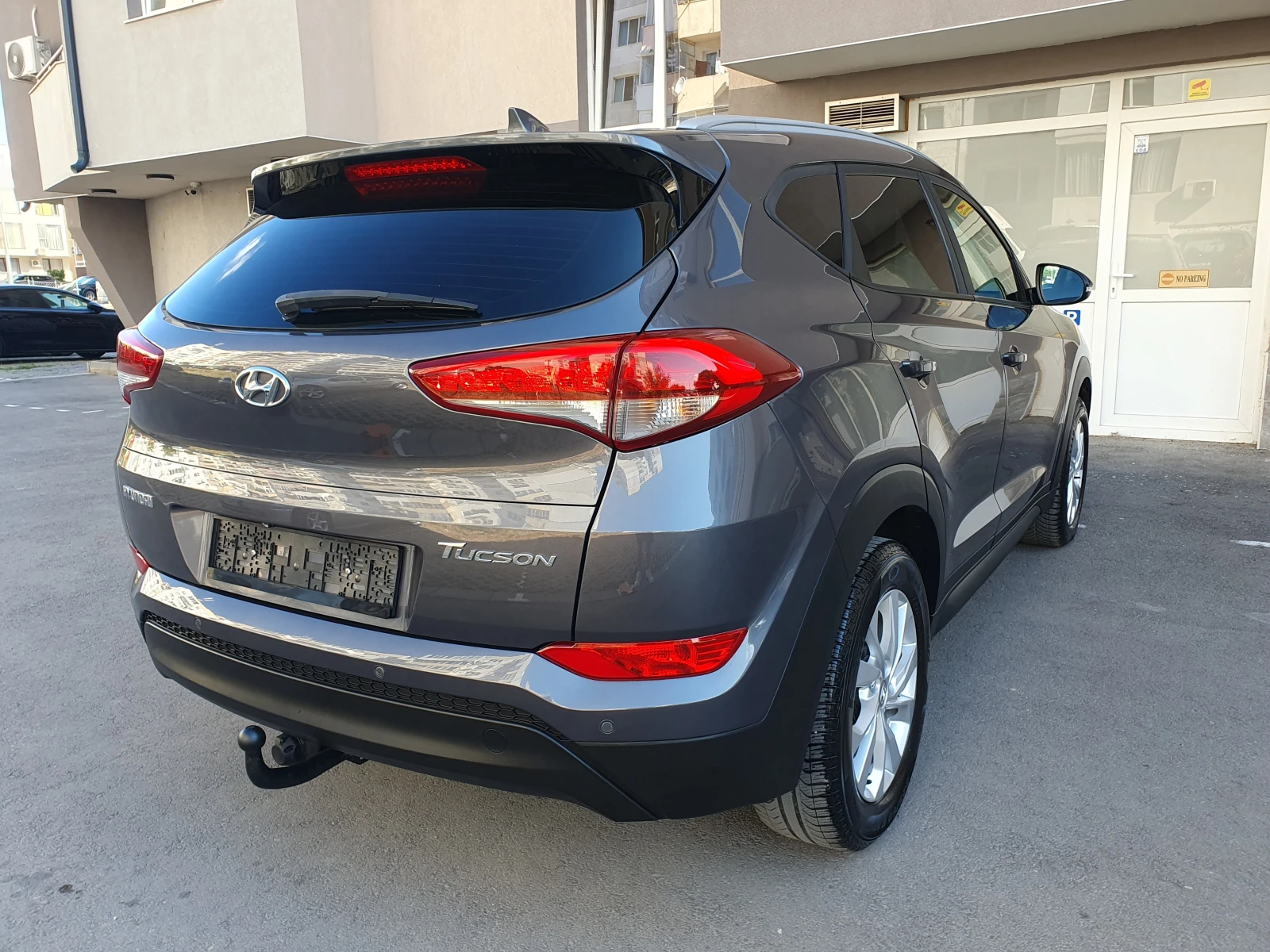 Hyundai Tucson 1.7 CRDi АВТОМАТИК КАМЕРА NAVI КОЖА LED - изображение 3