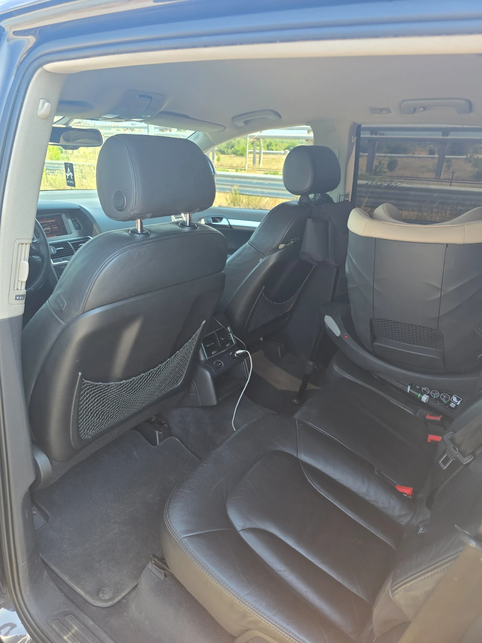 Audi Q7 3.0tdi 233 Keyless, camera, bose | Mobile.bg   14