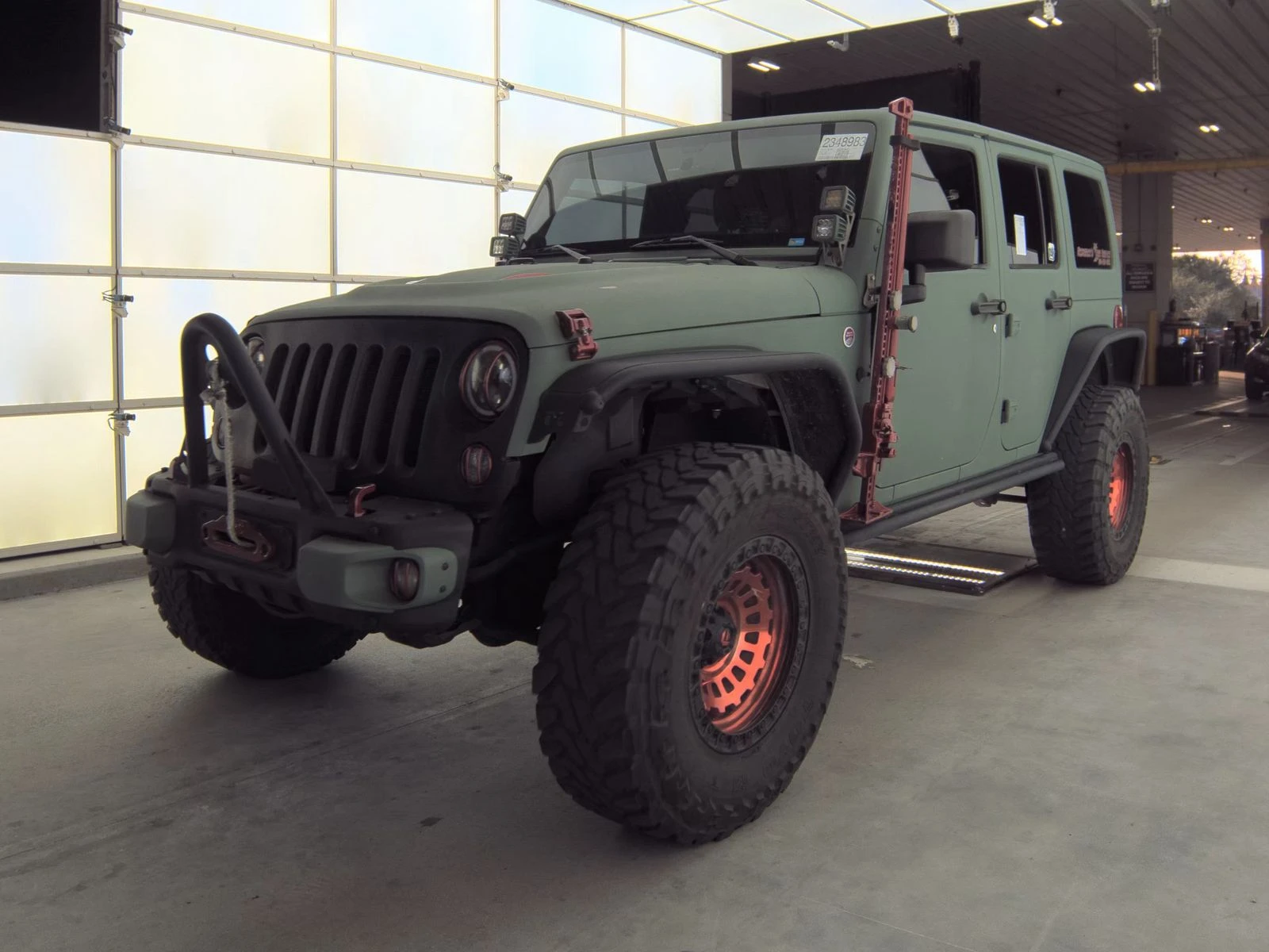 Jeep Wrangler Unlimited Rubicon X - изображение 3