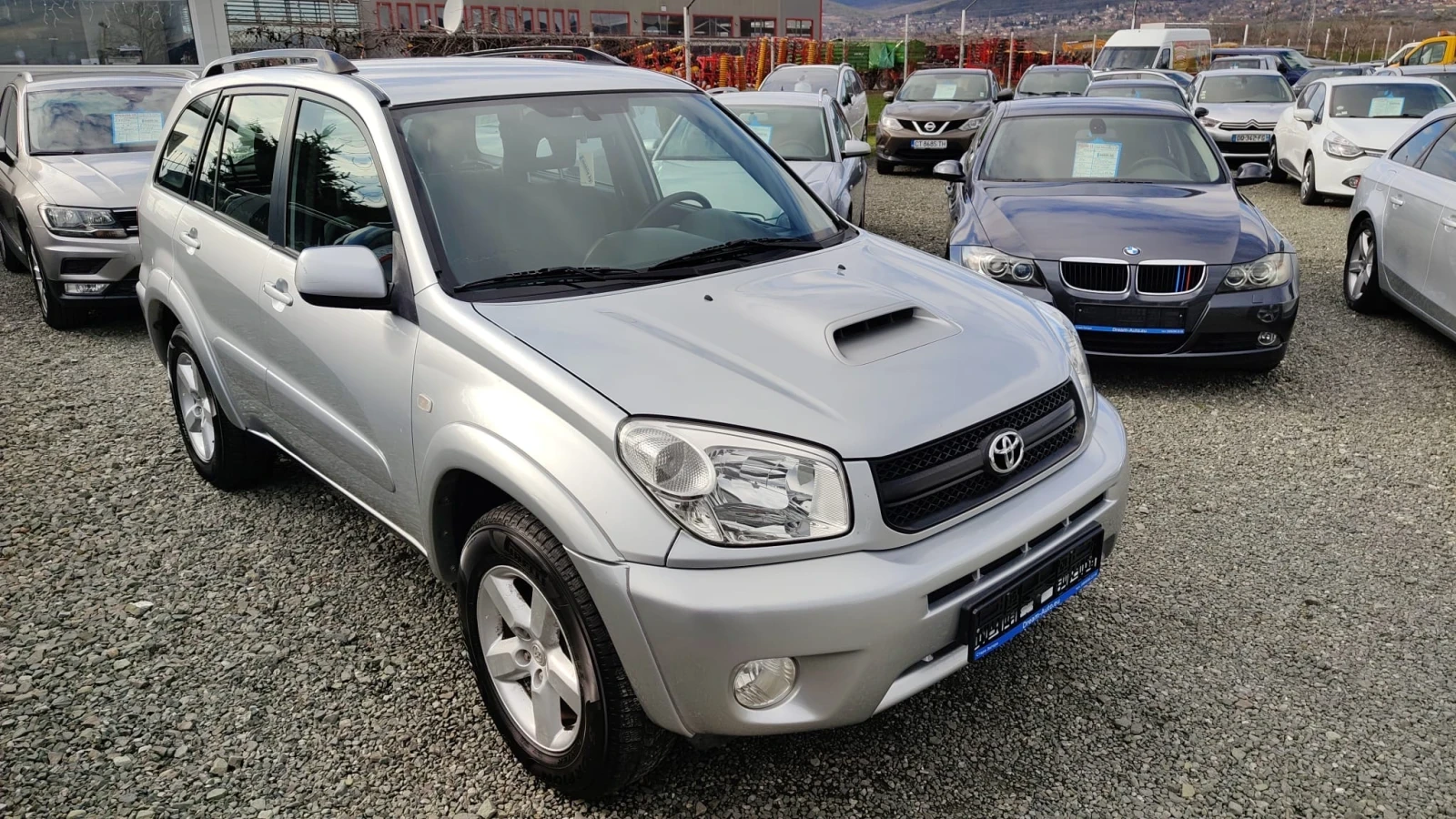 Toyota Rav4 2.0D4D, снимка 3 - Автомобили и джипове - 53819942