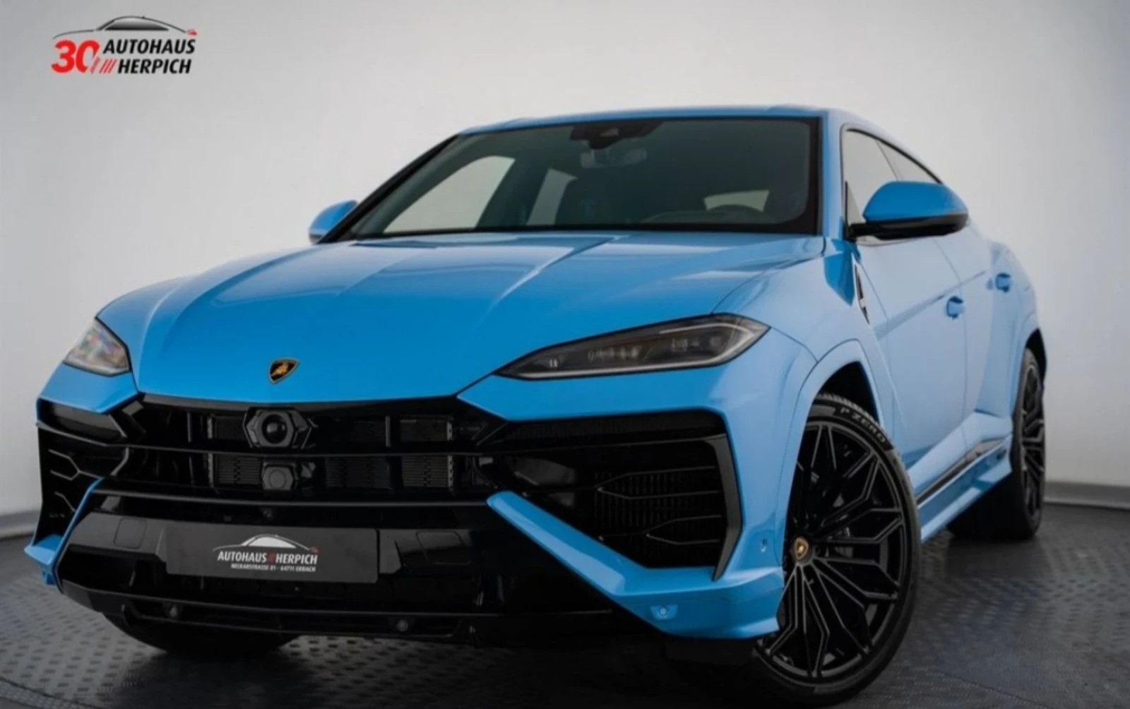 Lamborghini Urus SE Blu Cepheus 23