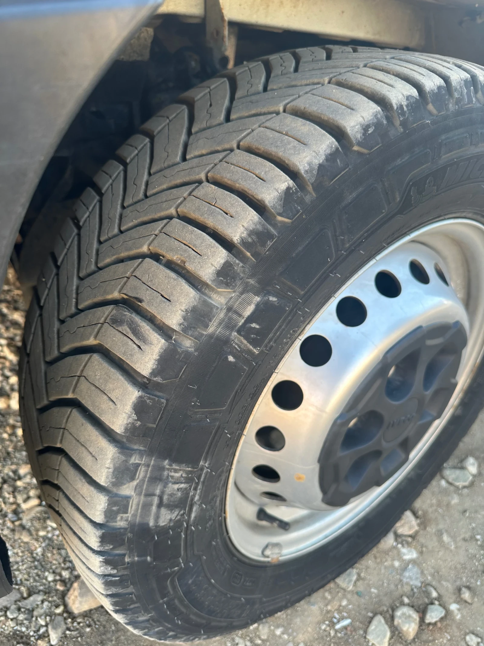 Iveco Daily, снимка 2 - Бусове и автобуси - 56347662