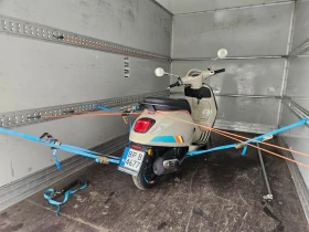 ����� �� �������� �� Vespa Primavera 125s ��������� ����