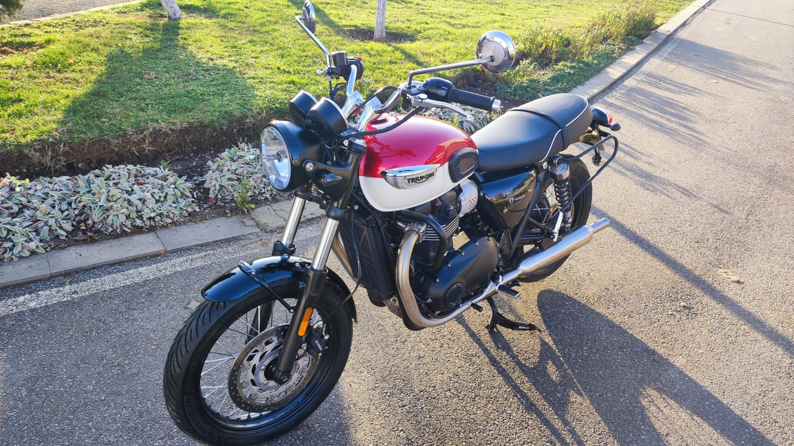 Triumph Bonneville  T 100 - изображение 2