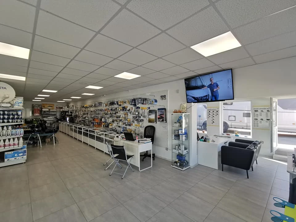  Knaus  VAN TI PLUS 650 MEG,   | Mobile.bg   17