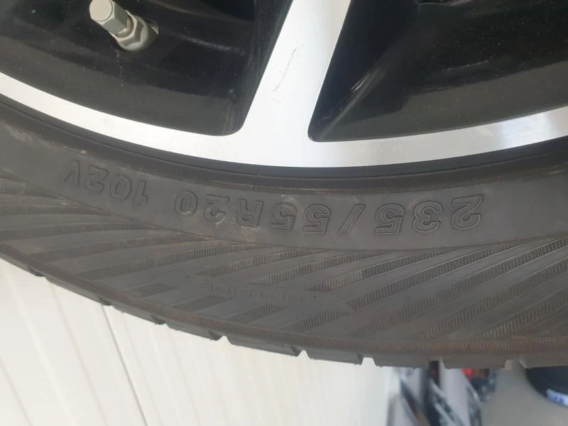 Гуми с джанти Yokohama 235/55R20, снимка 5 - Гуми и джанти - 36443825