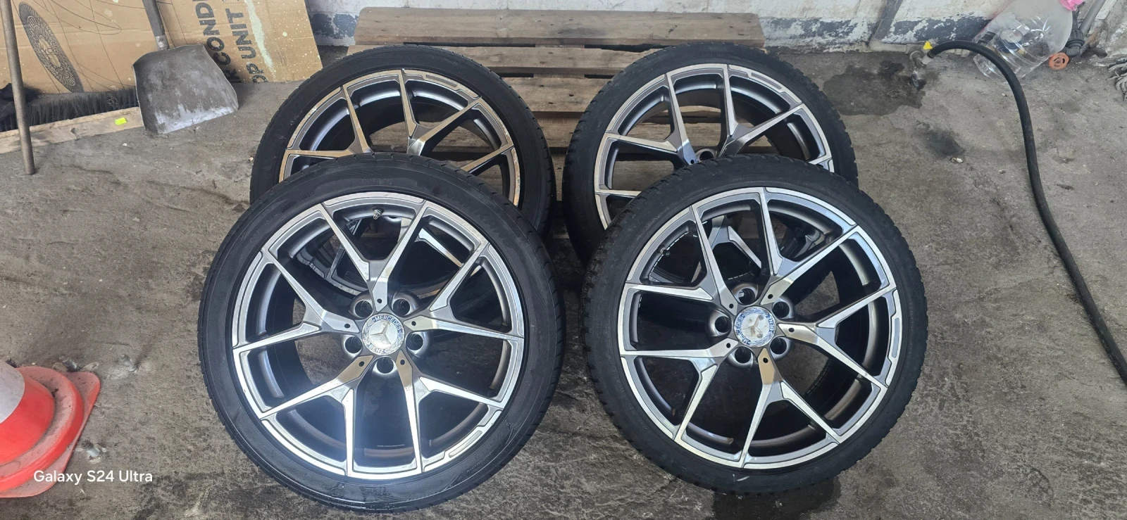 ���� � ������ 225/40R18 �� Mercedes-Benz E 270 | Mobile.bg � ����������� 1