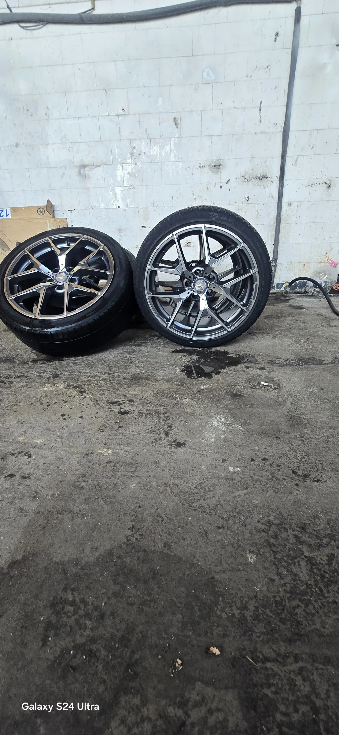 ���� � ������ 225/40R18 �� Mercedes-Benz E 270 | Mobile.bg � ����������� 2