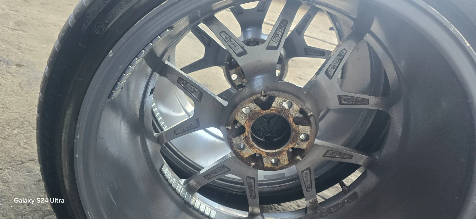 ���� � ������ 225/40R18 �� Mercedes-Benz E 270 | Mobile.bg � ����������� 8