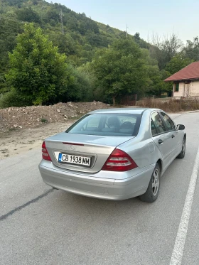 Mercedes-Benz C 180, снимка 4