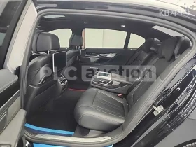 BMW 740 LONG* МАСАЖ* ОБДУХ* TV* HEAD-UP* 360* КРАЙНА ЦЕНА, снимка 13