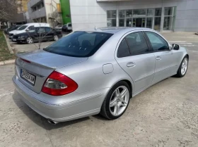 Mercedes-Benz E 320, снимка 2