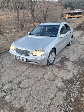     Mercedes-Benz C 220