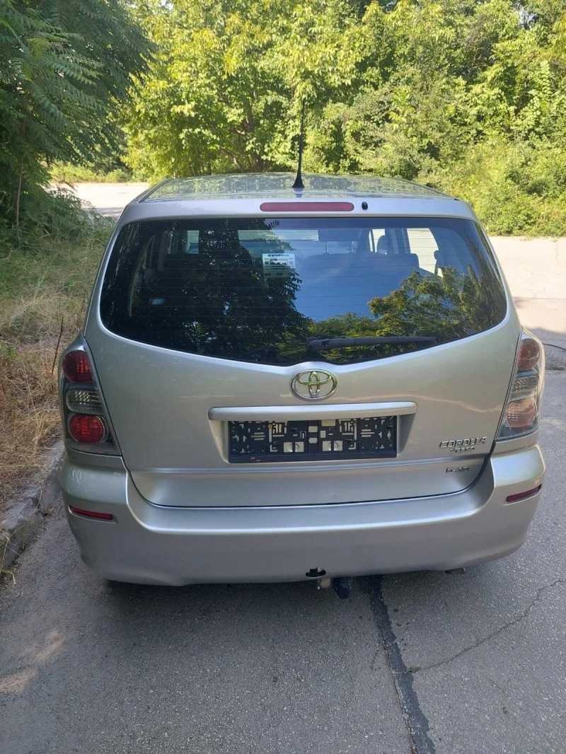 Toyota Corolla verso 2.2  D4D/136 p.s Facelift, снимка 7 - Автомобили и джипове - 46542263