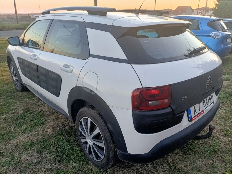 Citroen C4 Cactus, снимка 3 - Автомобили и джипове - 48505939