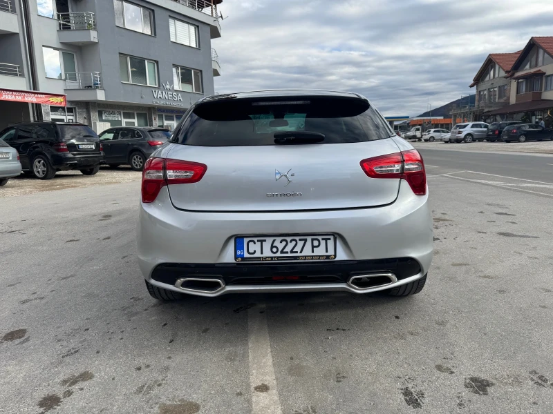 Citroen DS5 1.6 AUTOM. /MASSAGE/PANO/Keyless/Memory/Kamera, снимка 5 - Автомобили и джипове - 48707607