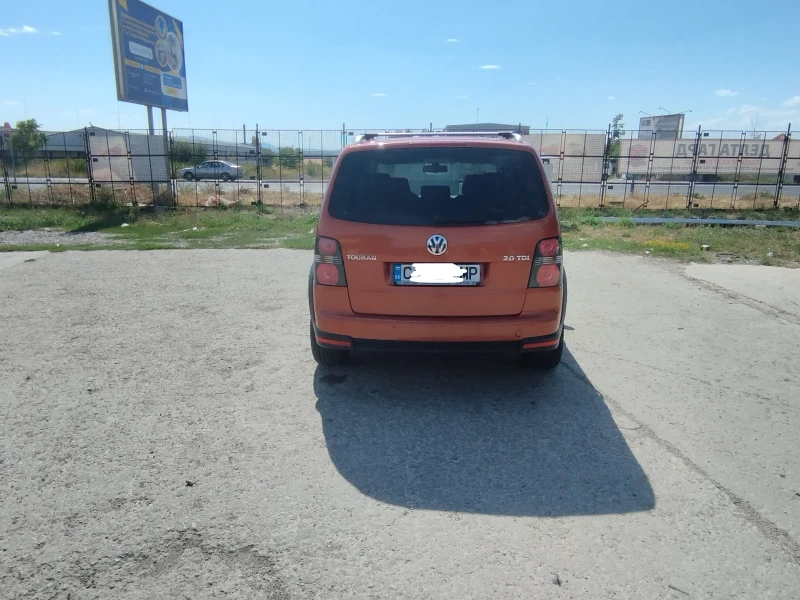 VW Touran Cross Touran, снимка 4 - Автомобили и джипове - 51635989