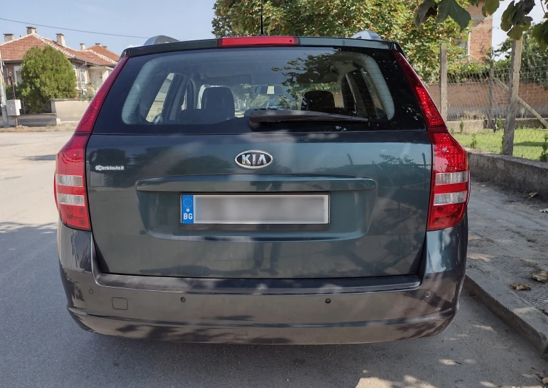 Kia Ceed, снимка 5 - Автомобили и джипове - 52340112