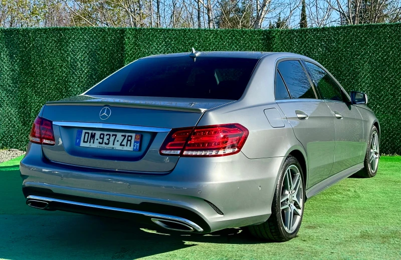 Mercedes-Benz E 350 AMG E350 258ks, снимка 6 - Автомобили и джипове - 52741780