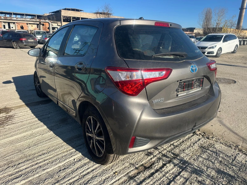 Toyota Yaris 1.5i Hybrid На части, снимка 4 - Автомобили и джипове - 52867029