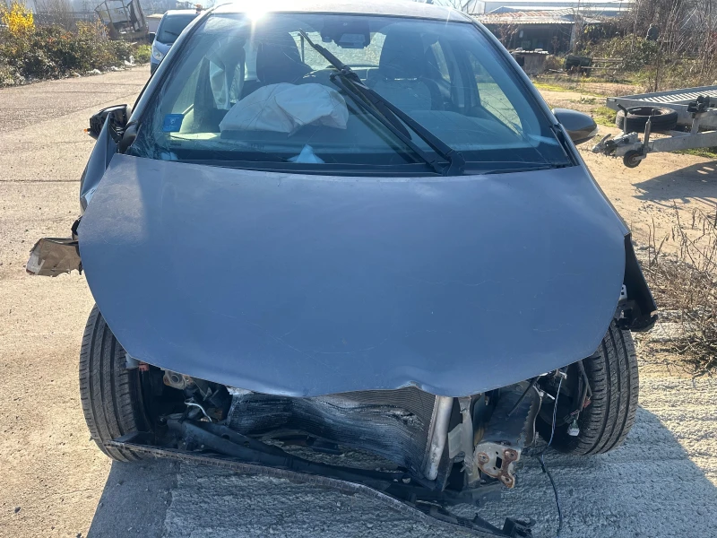 Toyota Yaris 1.5i Hybrid На части, снимка 7 - Автомобили и джипове - 52867029