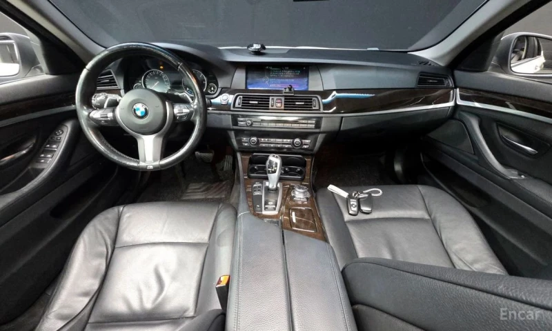 BMW 520, снимка 7 - Автомобили и джипове - 52944411