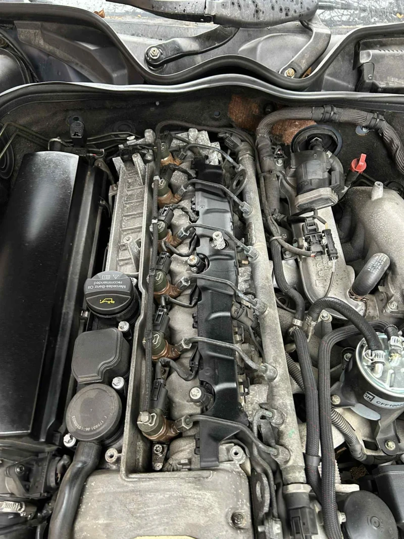 Mercedes-Benz E 280, снимка 10 - Автомобили и джипове - 53064406