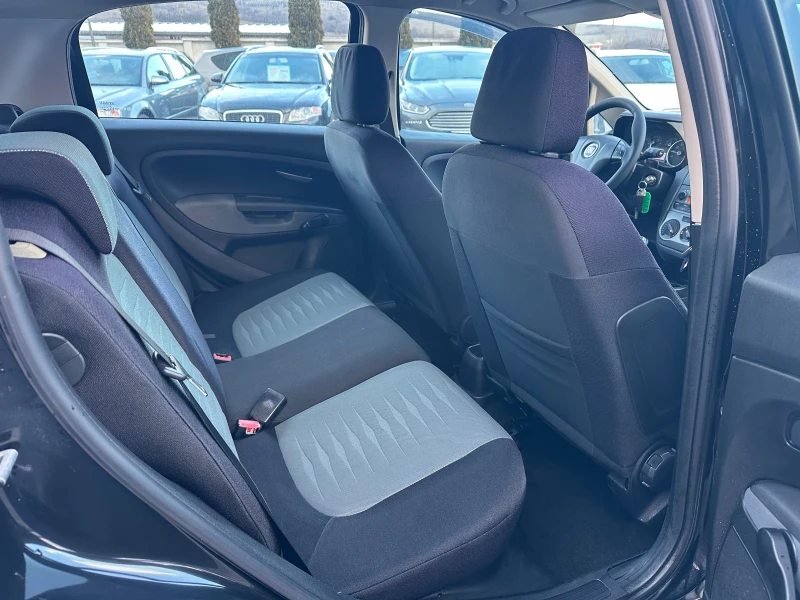 Fiat Punto EVO* 1.3mjet* 6speed* TOP* , снимка 7 - Автомобили и джипове - 53296619