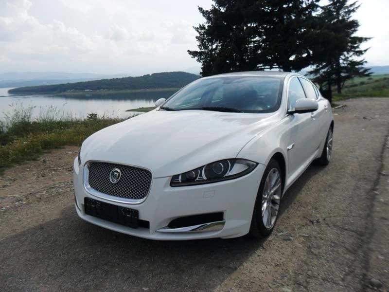 Jaguar Xf 3, 0-D-РЕГИСТРИРАН -ОТЛИЧEН - изображение 4