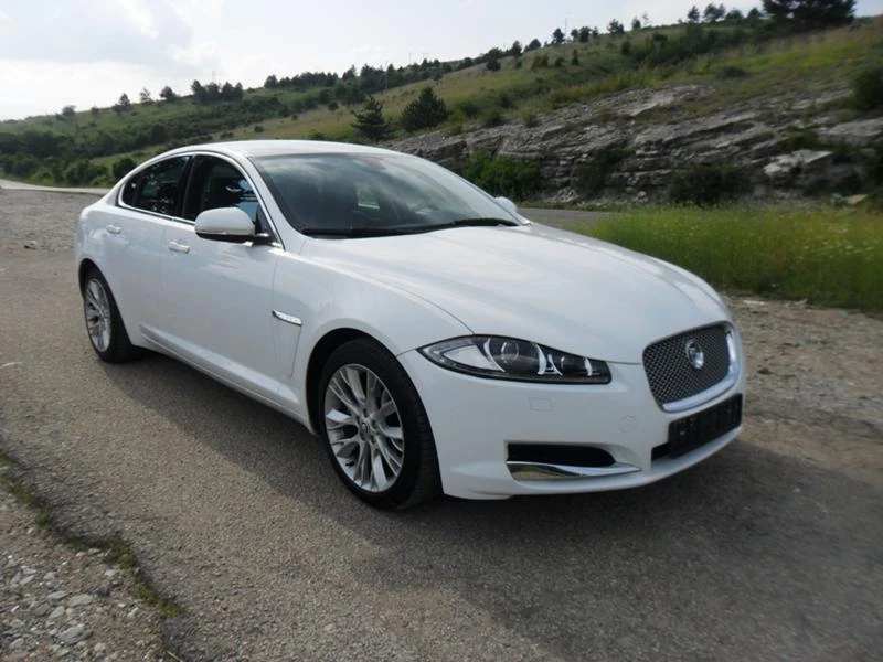 Jaguar Xf 3, 0-D-РЕГИСТРИРАН -ОТЛИЧEН - изображение 2