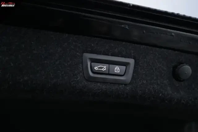 BMW 530 * 530i xDrive | M PACK | ФИКСИРАНА ЦЕНА* , снимка 7 - Автомобили и джипове - 53269948