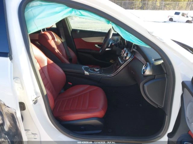 Mercedes-Benz C 300 4Matic - изображение 5