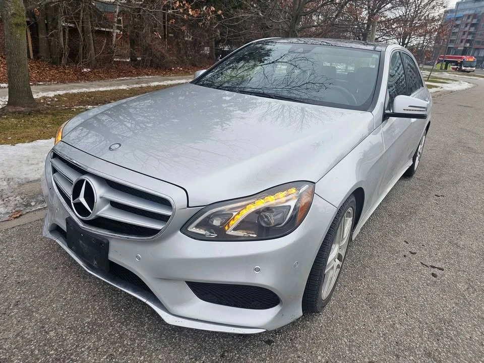 Mercedes-Benz E 350 AMG PACK * * 4MATIC * * CARFAX * * АВТОКРЕДИТ * * , снимка 1